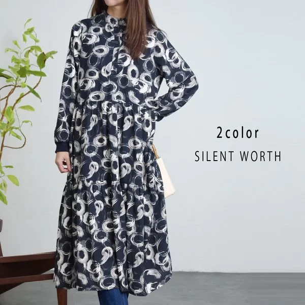 変形ドット柄ティアードワンピース