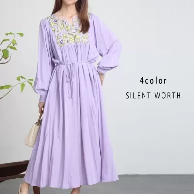 刺繍モチーフキーネックマキシワンピース